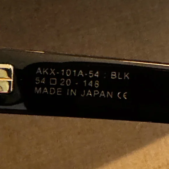 Akoni Leo Black sunglasses 54-20-148 - Picture 6 of 6